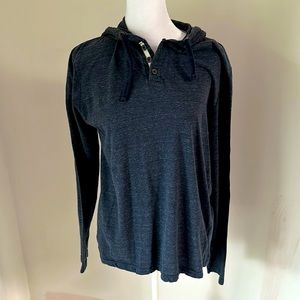 Hooded Navy Long-sleeved Shirt